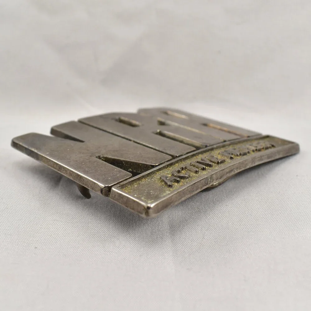 N/A vintage belt
